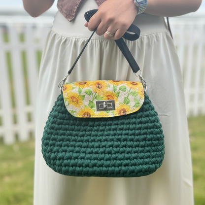 Premium Green Crochet Bag – Product Focus